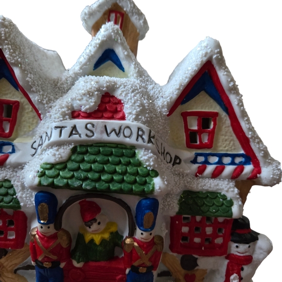Vintage RARE 1993 Mervyns Santa's Workshop Still Lights Up - Picture 5 of 10